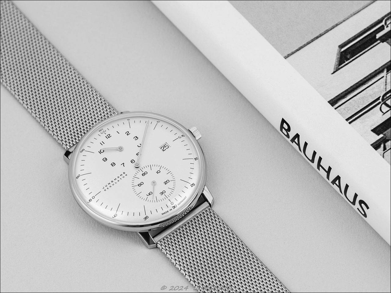 Junghans: max bill & Milanaise